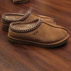 Ugg Tasman shoes